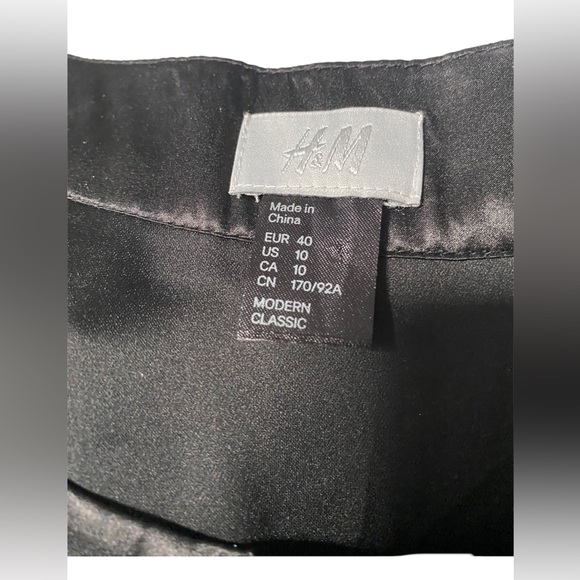 Silk Little Black Dress H&M Mini Dress Classy Loose fit Classic Dress Cocktail - Picture 7 of 9